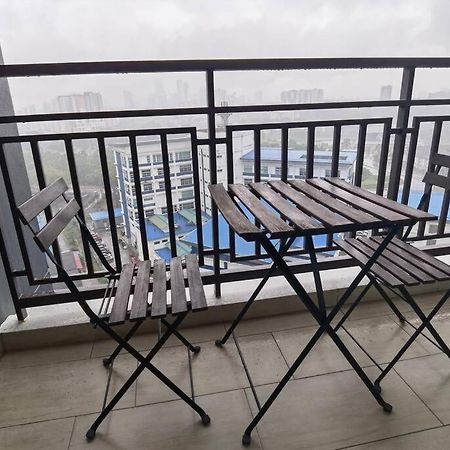 A1403 JB CITY SKS HABITAT LARKIN 2BR 6Pax 100mbps NETFLIX!! By STAY Johor Bahru Esterno foto
