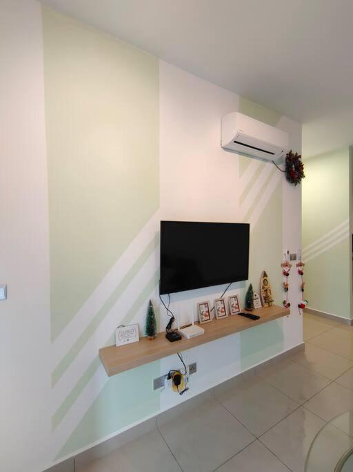 A1403 JB CITY SKS HABITAT LARKIN 2BR 6Pax 100mbps NETFLIX!! By STAY Johor Bahru Esterno foto